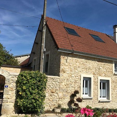 Gite La Nuit Etoilee Chez Champagne Mathelin Mareuil-le-Port 외부 사진